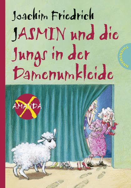 Jasmin und die Jungs in der Damenumkleide (Amanda X)
